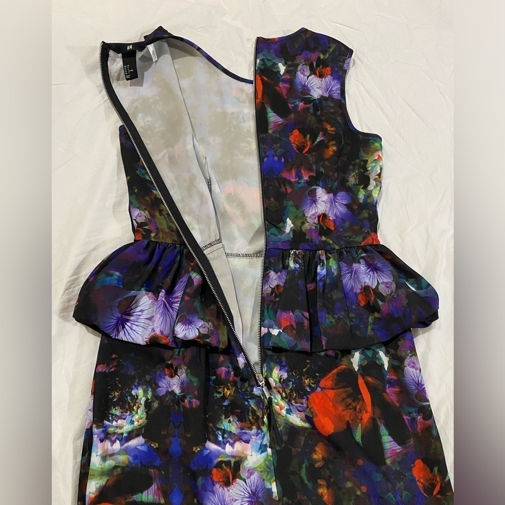 H&M Floral Sleeveless Peplum Dress US 8  Summer Autumn Spring Casual Mini Dress - Picture 6 of 7